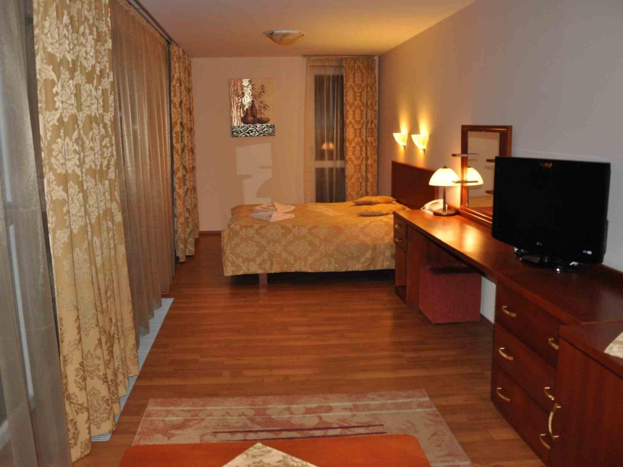 Hotel Pramen - Sivek Hotels Дудинце Экстерьер фото